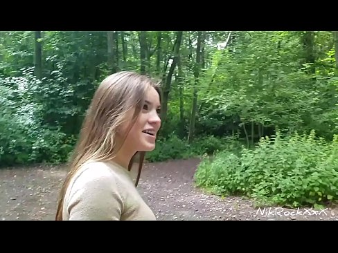 ❤️ Ik stelde Evelina foar dat wy op in iepenbier plak neuke! Se sei ja. Dan ik neukte har yn 'e kont en cum yn har mûle. Doe pikte se harsels. ❤ Superseks by wy ☑